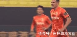 海港|山东泰山勇夺双冠王的背后,明面是郝伟换人的神奇,实则另有其因