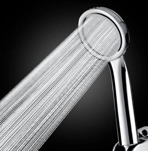 花洒|正月去小姨家:进了卫生间就不想出来了,我也照着装,给你们瞧瞧