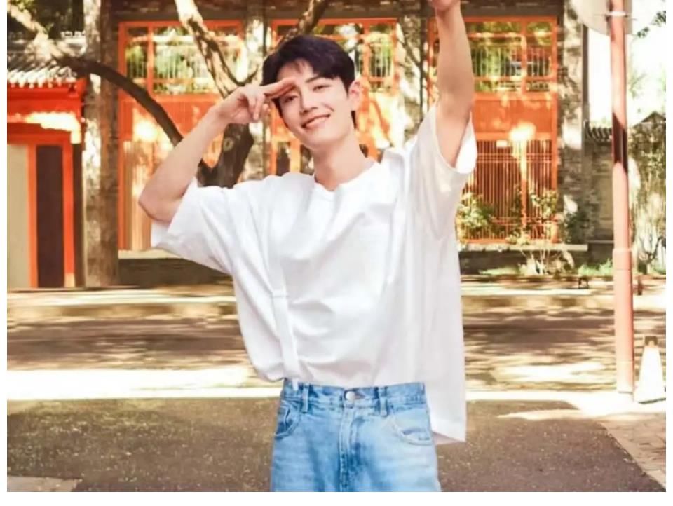 謝娜|手機(jī)二公主有恃無恐？中年男星潛規(guī)則未遂？和頌欠肖戰(zhàn)人情？