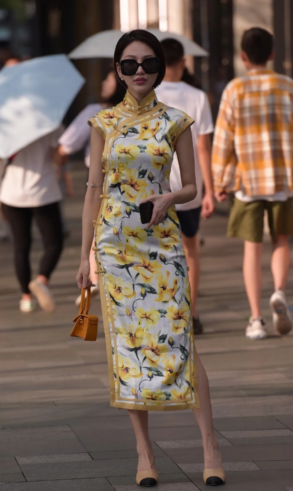 包包 妩媚优雅又复古的服饰搭配,气质迷人形象满分,打造高级时尚感