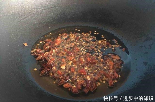 国人最容易忽略的鱼,比鲫鱼营养美味,孩子常吃补脑学习好!