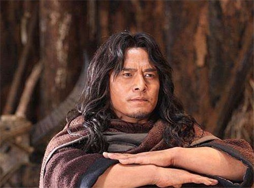 姬姓$历史上从未衰败的三大姓氏,已兴盛了3000年,有你的姓氏吗