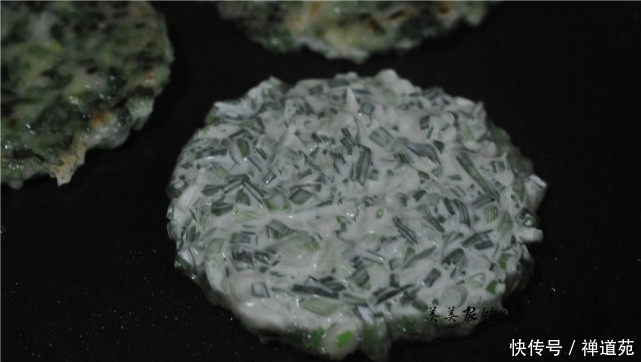 春天别只会吃韭菜!早餐试试此物,比韭菜香,比白菜补,淡化白斑