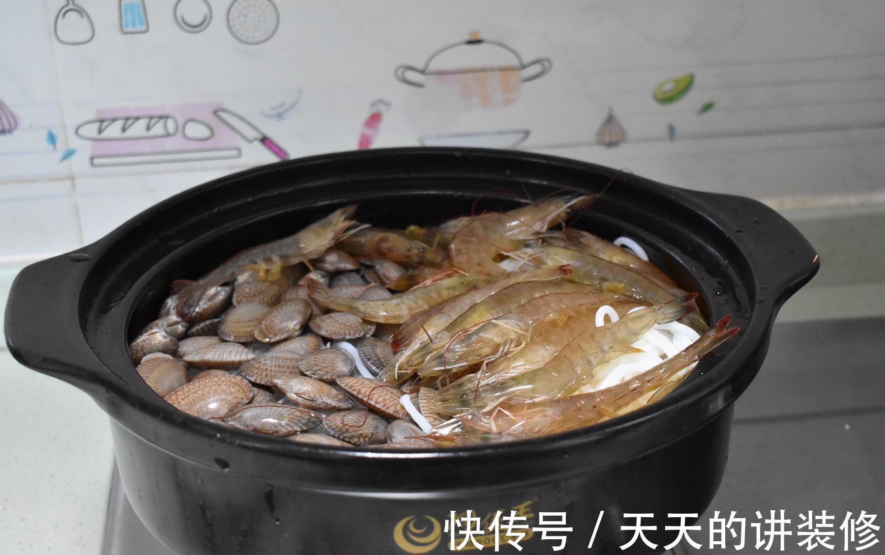 秋天|晚餐只做了一锅,简单快捷便宜又鲜美,连米饭都省了,秋天别放过