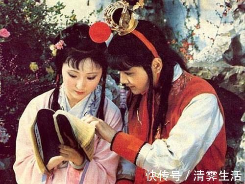 红楼梦#林黛玉和薛宝钗谁的身份最尊贵?宝玉写的2个字,刷出新认知