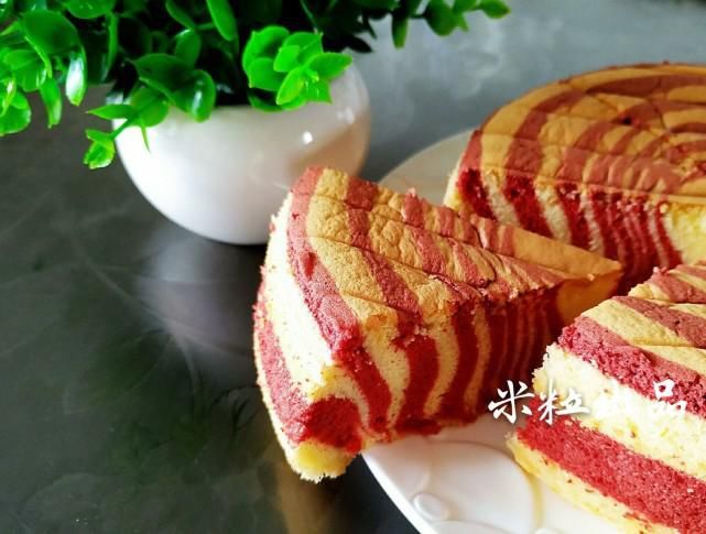 不需要裱花就可以很美的蛋糕