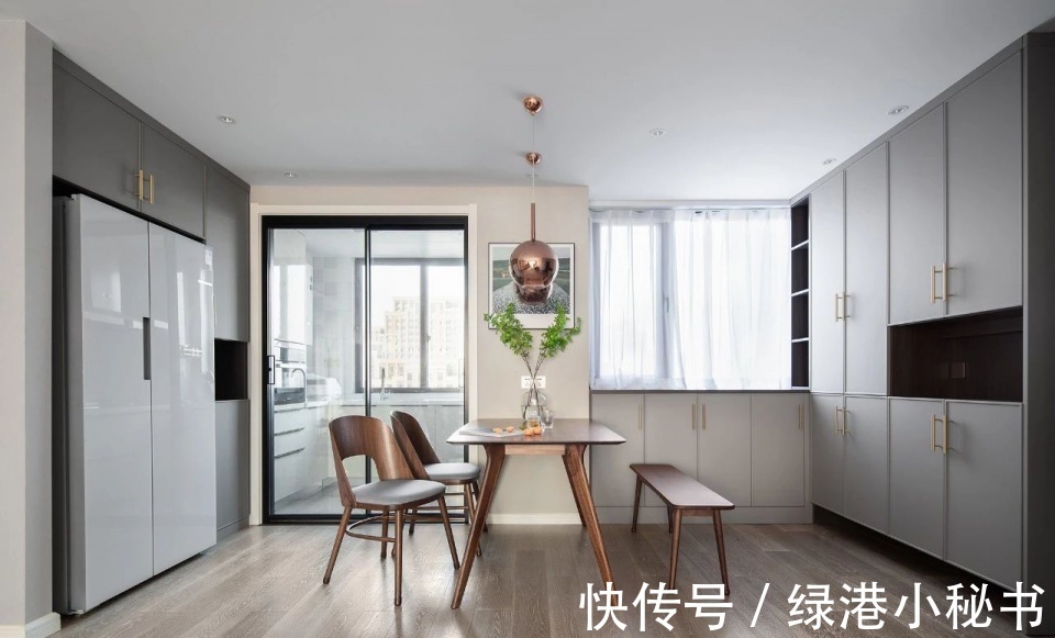 北欧风|装修案例欣赏：小北欧风格的居家设计，简洁的同时又不失温馨感！