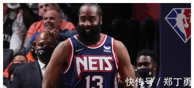 補扣|半場28分哈登帶隊破尼克斯,但因為什么事他竟然當(dāng)場笑到打鳴
