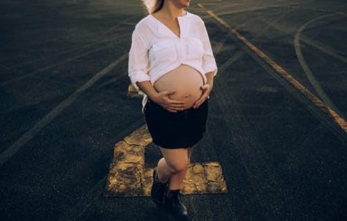 孕晚期出现这几种征兆,说明快要生了,孕妈尽早准备吧