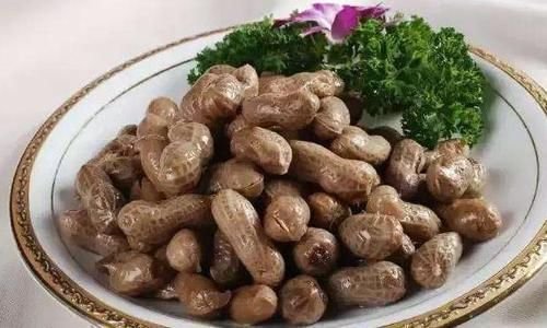 日常生活中|生吃花生和熟吃花生，区别竟然这么大，原来很多人都吃错了！