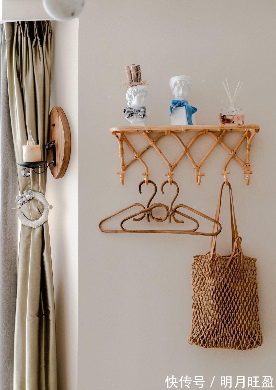 双开门|同样是原木风,她家不跟风不顺应主流,混搭出的效果让人眼前一亮