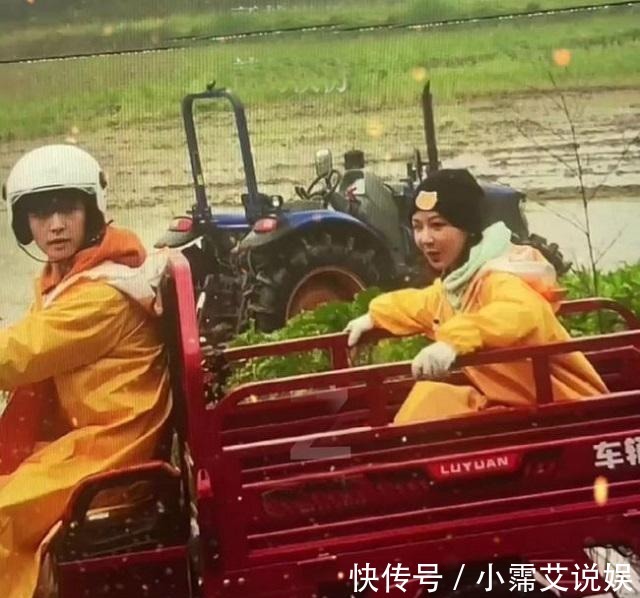 駕照|張藝興曬拖拉機(jī)駕駛證，錄制綜藝太用心，《向往的生活》好戲來了