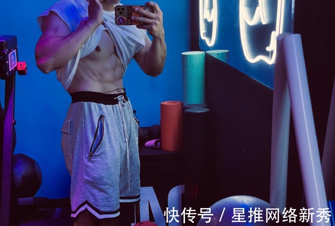 身高|身高不够肌肉来凑，擅长力量训练，拥有高耸入云的迷人斜方肌！