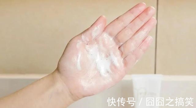 脸蛋子 砸了好几万上脸!告诉你贵妇护肤品到底是不是噱头!