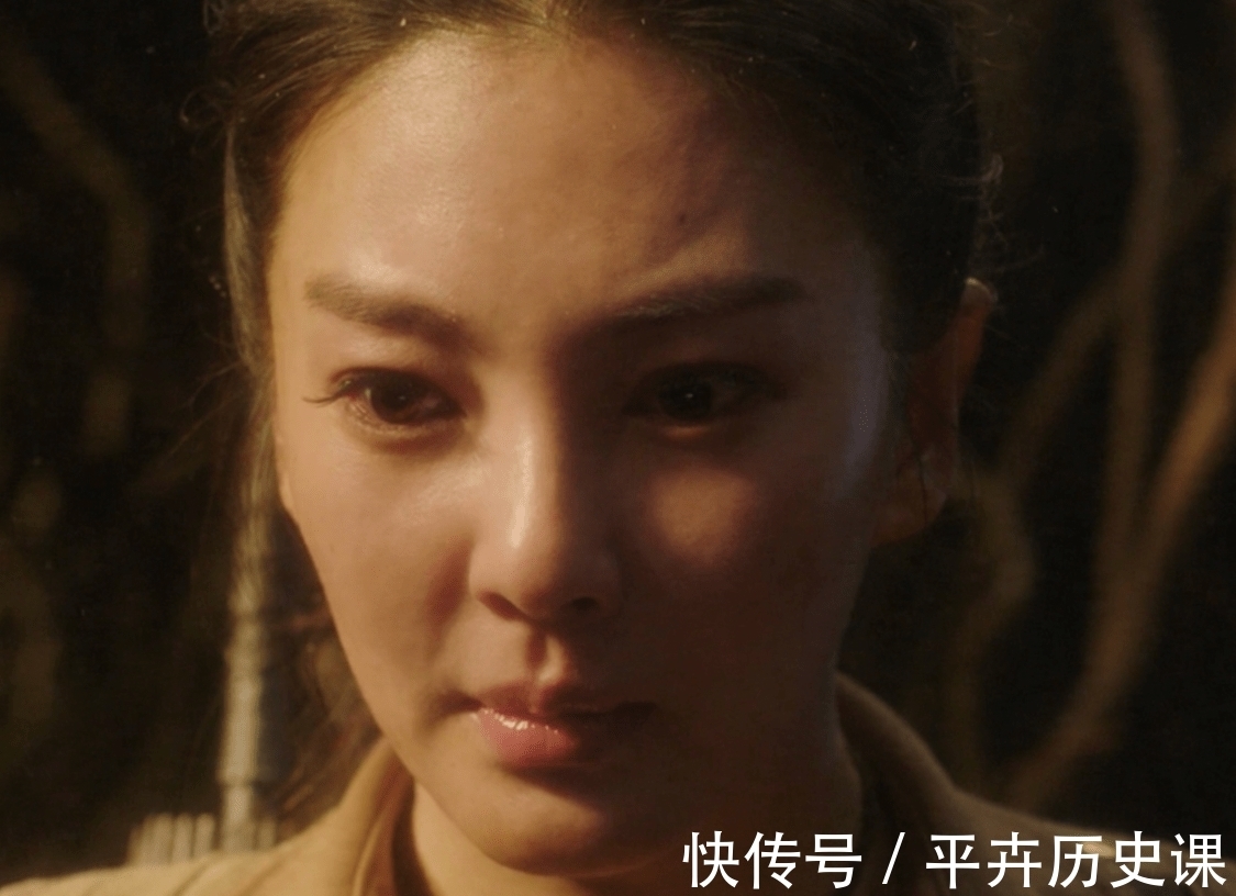 陈坤|评分即将跌破7,一手好牌的《云南虫谷》,做错了什么?