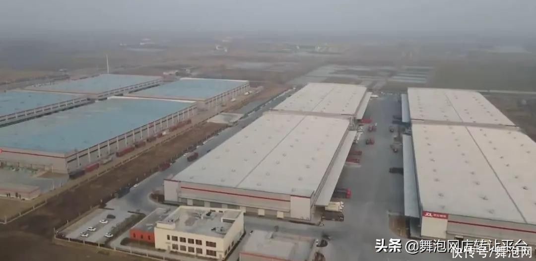 仓库|京东反攻!一年“扩军”12万,刘强东的野心藏不住了