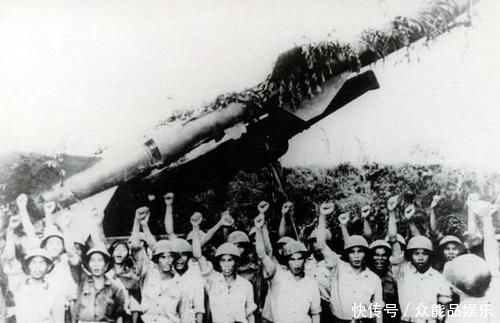 有何|苏联在1979年向越南提供了哪些援助，对于当时局势有何作用