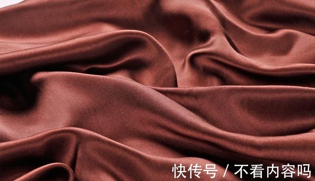 搭配 真正会穿衣的女人,会爱上“咖啡色”,这些搭配示范美得太高级!