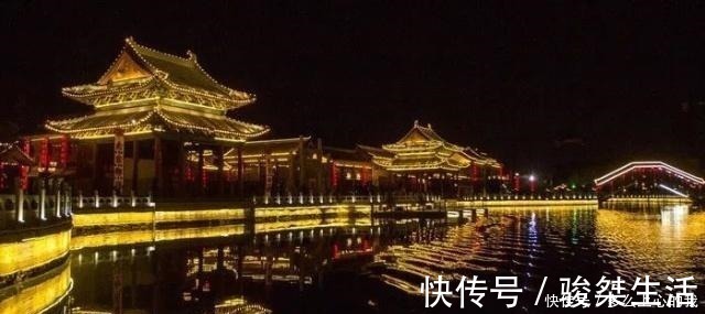 乌衣巷|一首诗千古名篇,感受世事变迁兴亡交替,一起欣赏刘禹锡的《乌衣巷》!