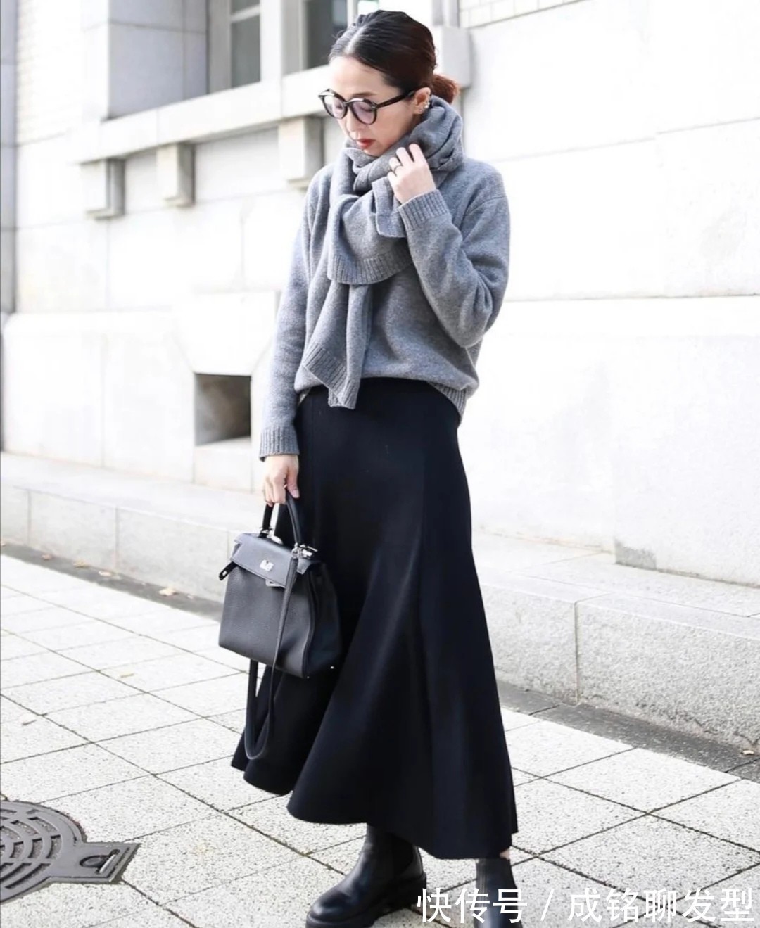 基础|真正会穿衣的四五十岁女人,能把基础款穿出高级范,时尚又显年轻