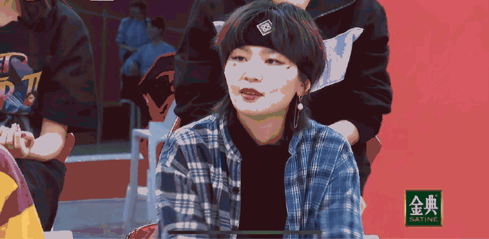 周笔畅拒绝抒情小作文,18宫格表情包告别姐姐2