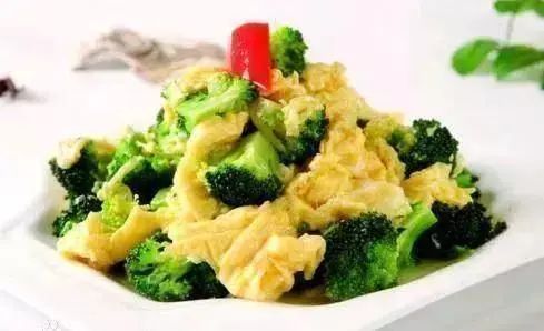 西兰花|孩子最馋的下饭菜,大人也爱吃,营养又美味,吃起来真过瘾