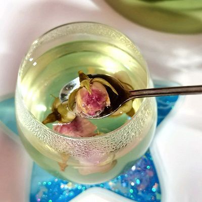 蜂蜜玫瑰养颜茶