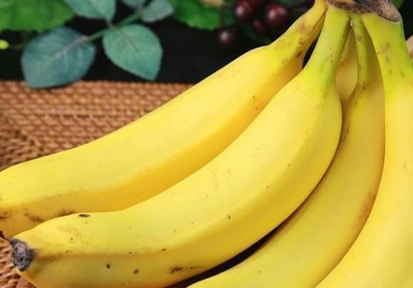 肌肉痉挛|香蕉和此物一起吃,睡眠好了,血压降了,肚子平了,皮肤更细腻