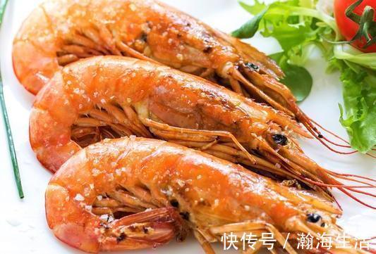 小龙虾|保存大虾，直接放冰箱就错了，教你个好方法，冻几个月都像刚买的