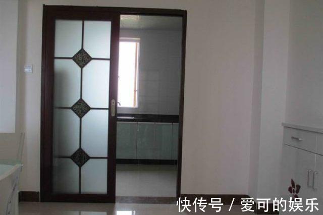 同事|为了省钱只刷白墙，装修只花3万，被同事嘲笑像出租房，气炸了！