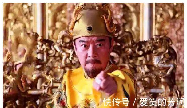 对联@朱元璋出上联:老子天下第一,文臣对出霸气下联,朱元璋:砍了