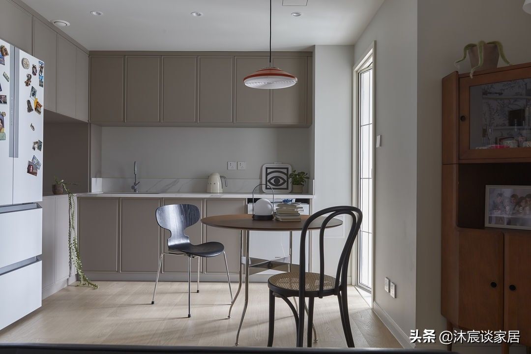 客餐厅|3处完美改造术,她让采光不好空间又小的房子,成为了理想居所