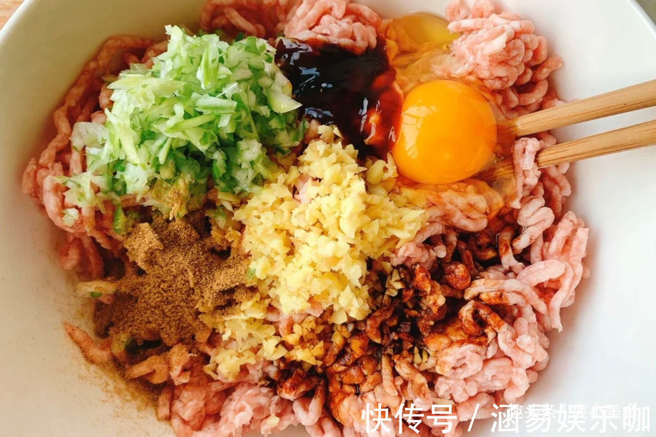 三伏|三伏天吃饺子，牛肉、韭菜都不如此馅解馋！营养清鲜，清香开胃