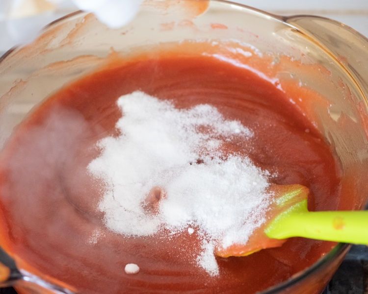 玻璃锅|这个季节的山楂很便宜，买2斤在家做山楂糕，开胃消食无添加