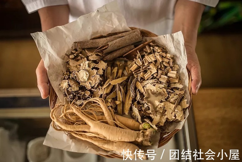 身体|高血压来临，身体有何异样？医生提醒：高血压不要再犯这4件事