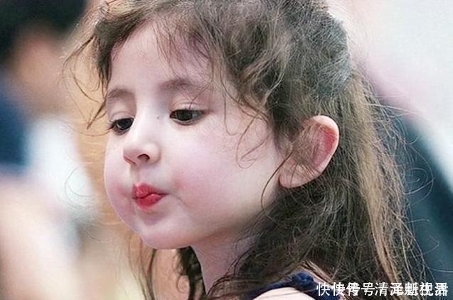 小棉|父母都是中国人，却生下了混血宝宝，亲子鉴定后姥姥无奈吐露实情