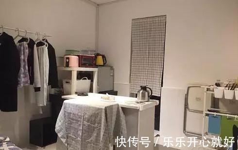 出租房|我和男友在上海15平的出租房, 又小又破, 改造后, 房东阿姨愣住了!