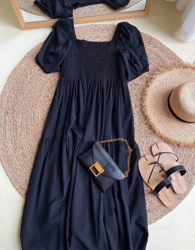 收藏啦28套简约,越看越好看的夏季日常舒适搭配LOOK