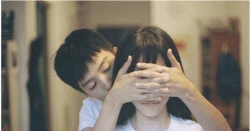 男孩|如果你家是儿子, 这句话烂在肚子里也不能说, 会影响孩子一辈子