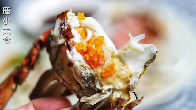 九雌十雄|梭子蟹不会挑鱼贩教你挑蟹小技巧，保证新鲜肉肥，一挑一个准