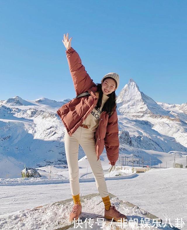 毛衣|毛衣+卫衣,卫衣+大衣,小个子冬天这么穿太美了!