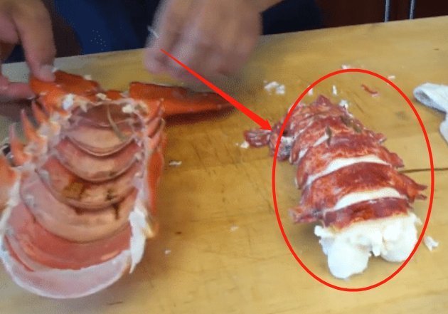 海鲜|男子网上买一只“大龙虾”,15斤花了398元,掰开后我要退货