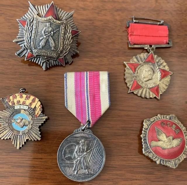 铁血|赛过铁血兰博,志愿军英雄射手曾用缴获的美军武器杀敌超120名