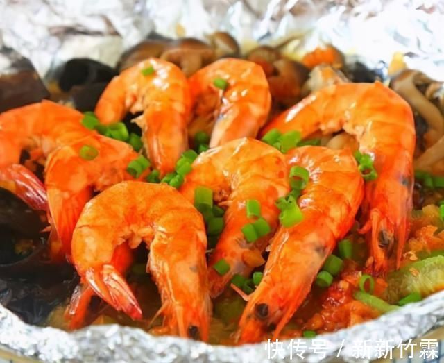油炸|大虾又出新吃法了，不蒸不煮不油炸，不加一滴水不加一粒盐