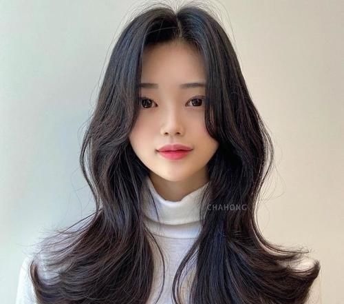 波波头 女发别乱剪，这才是当下最火发型17款，修饰头型还洋气