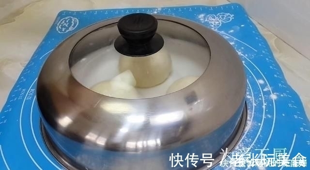 以后葱花饼别再买了，加2勺麻酱，不烫面不发面，比鸡蛋饼都好吃