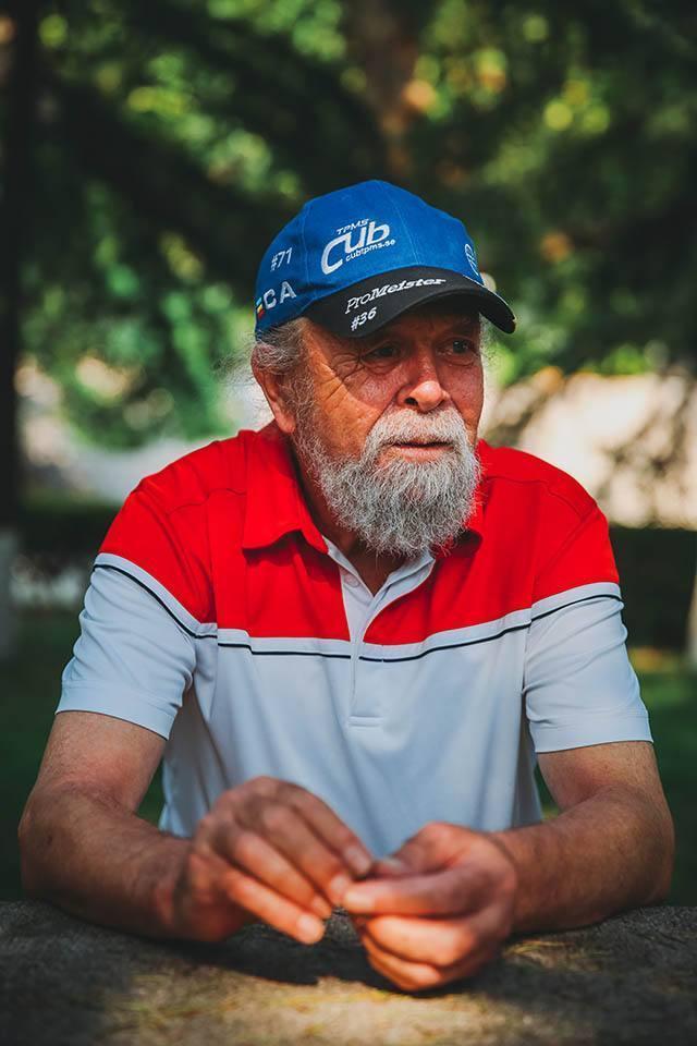 神医喜来乐@他演了四十年老外,只因长了张“洋人脸”,现实却是个地道山东人