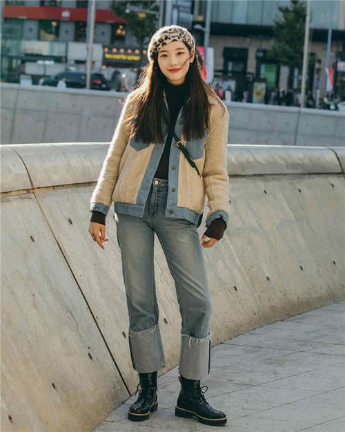 女人40以后,如果不差钱的话,春天建议买这5种外套,时髦又减龄