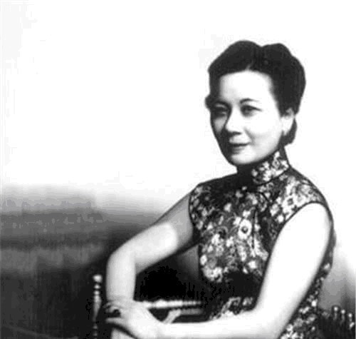 美国|他是宋氏三姐妹孙辈唯一后人，父亲是大亨，母亲是好莱坞知名女星