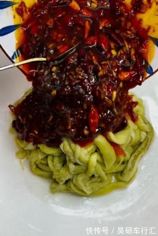 好吃|今天美食,蒜泥茄子,超级好吃,超级下饭,喝酒吃饭不错的选择